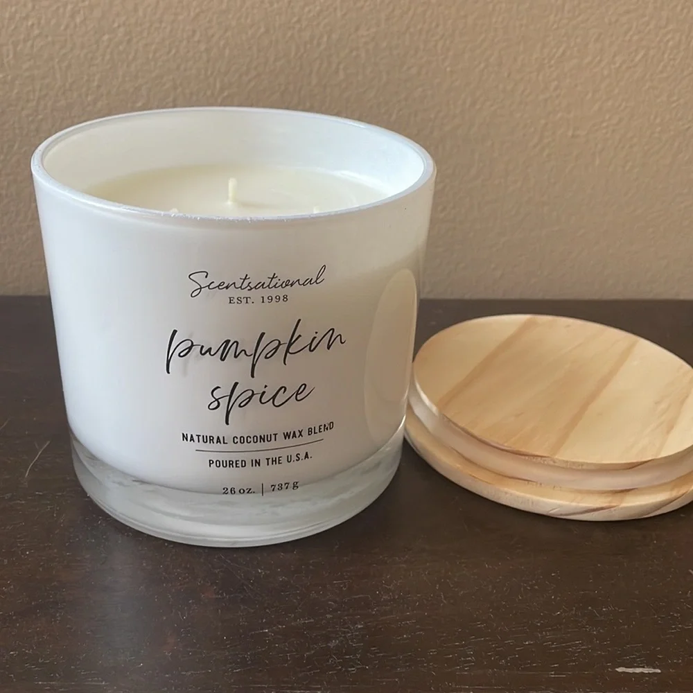 Scentsational Pumpkin Spice Candle  Glass Jar 26oz 3 Wick Coconut Wax Blend - Picture 3 of 3